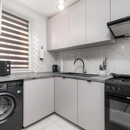 Ludna 12 By Homeprime Apartment Warsaw